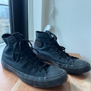 Black Converse